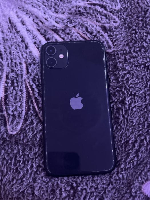 11 айфон 64гб б/у