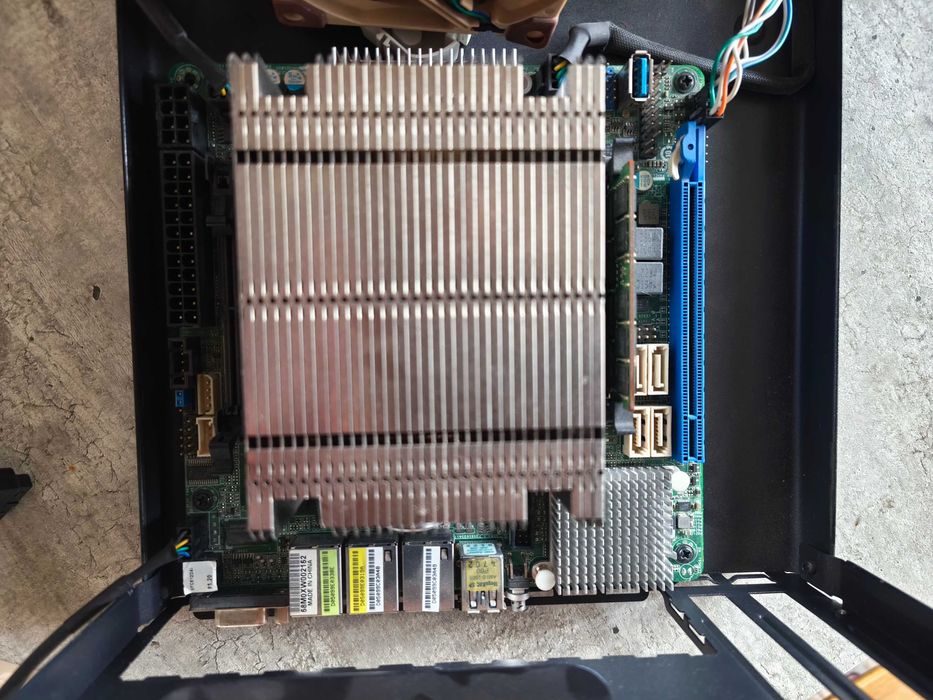 ASRock Rack EPC612D4I mini itx | Xeon E5-2650 v4 | 64Gb ECC SODIMM RAM