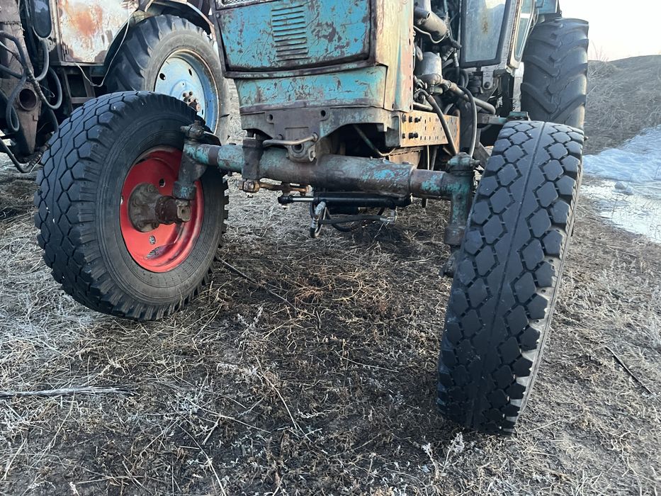 Продам два трактора оба на полном ходу