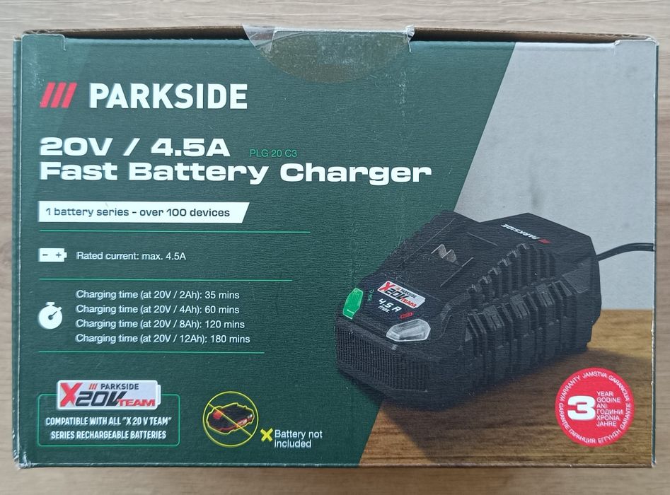 Зарядно Parkside 20v 4.5A Ново