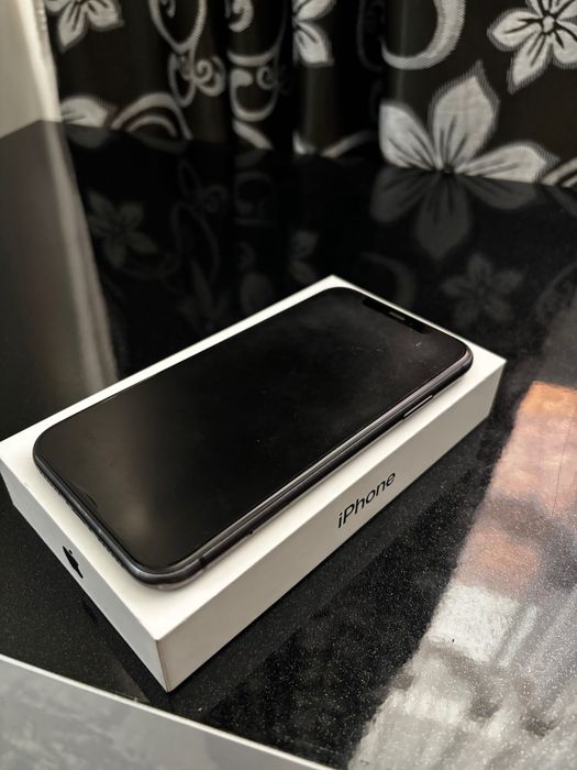 iPhone 11.