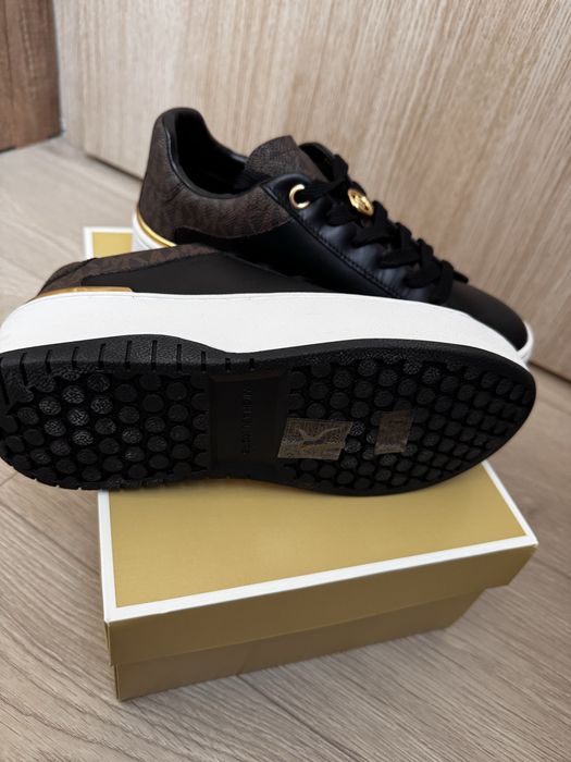 Дамски обувки Michael Kors