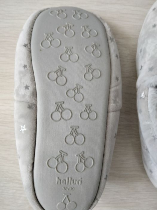 Продам тапочки домашние! Новые