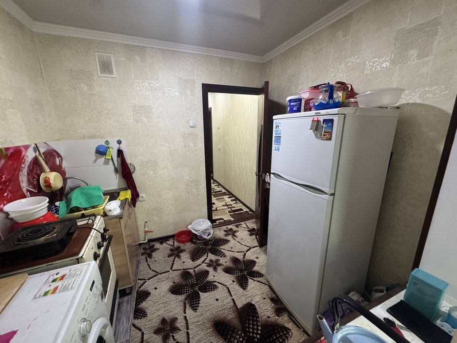 Продаётся 2 комнатная квартира с балконом на Троицке около 14 школы