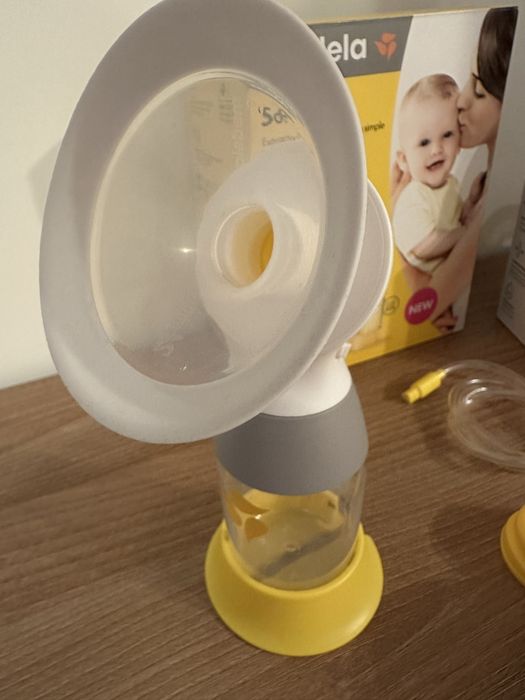 MEDELA SOLO двуфазна електрическа помпа за кърма