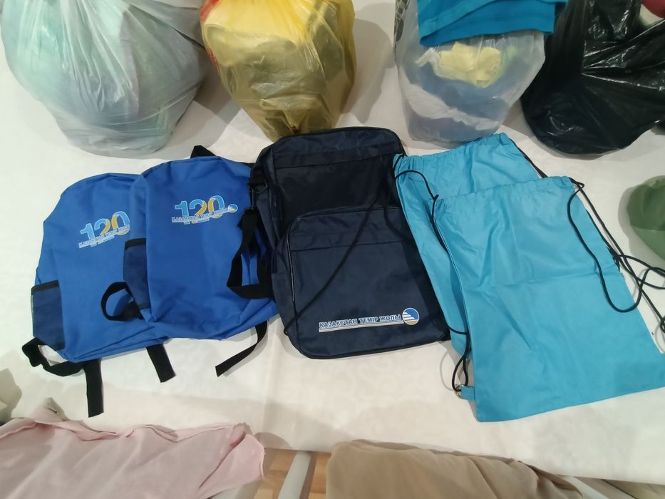 Продам детские вещи не дорого