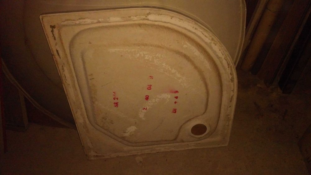 Душ корито, акрилно, овал, 90х90 см.