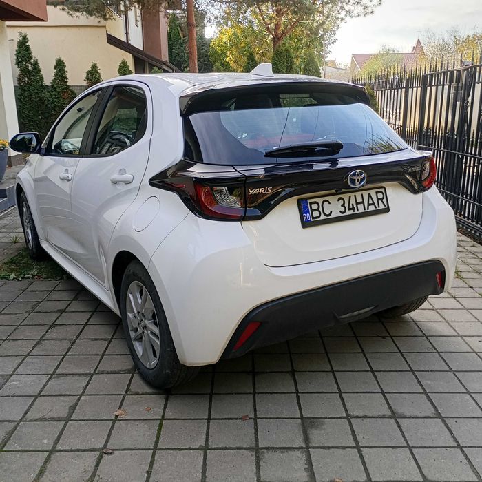 TOYOTA Yaris 2024 — imagine 3