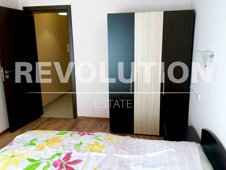 Дава се под наем Двустаен апартамент в Варна, Център - 60 кв.м за 600 € - Снимка #4