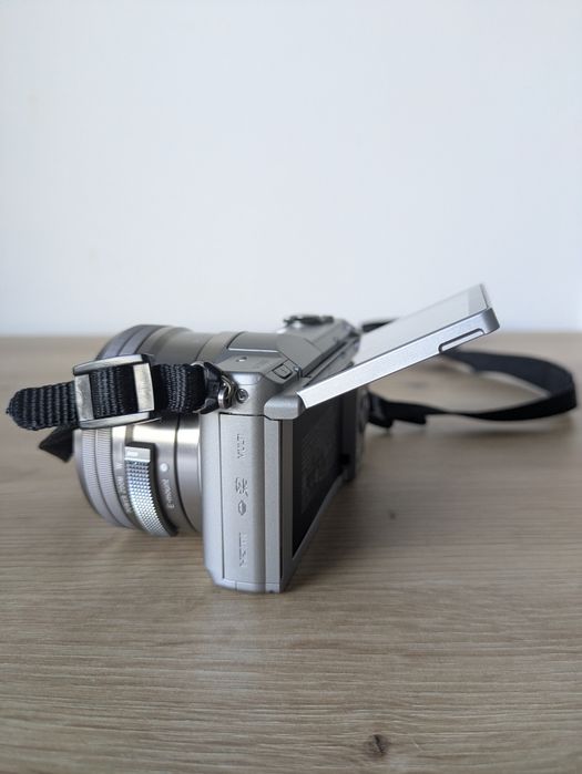Sony a5000 Фотоапарат - Перфектен за Начинаещи КАТО НОВ! УНИКАЛНИ СНИМКИ