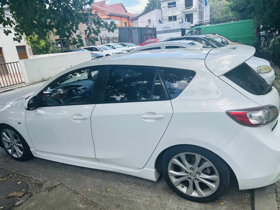 MAZDA 3 2010 — imagine 2