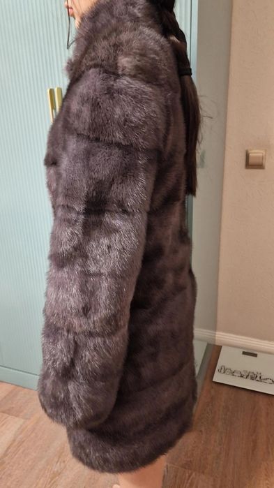 Продам норковый шубы разные