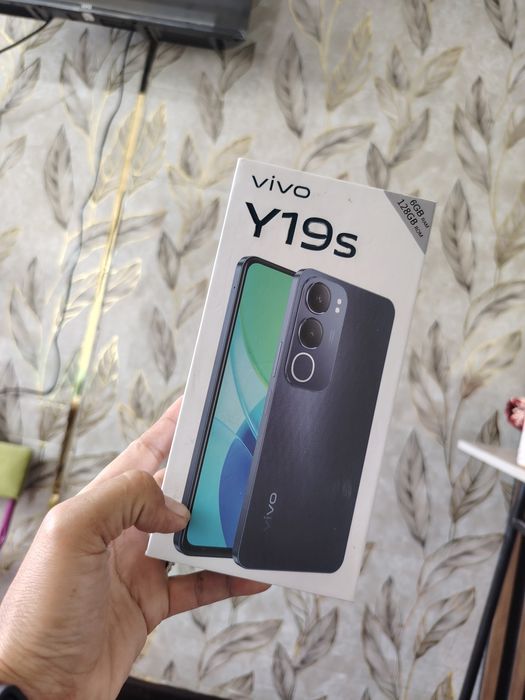 продаётся телефон