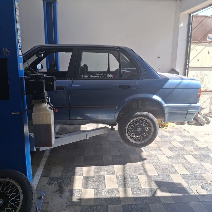 BMW е30 под проект