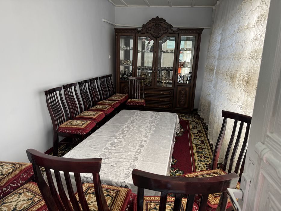 Мирзо улугбек район 6 сотих ер хисобида уй сотилади 80 kv zahvatam bor