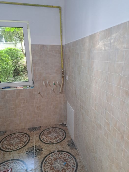 Vând apartament 2 camere (61 mp)