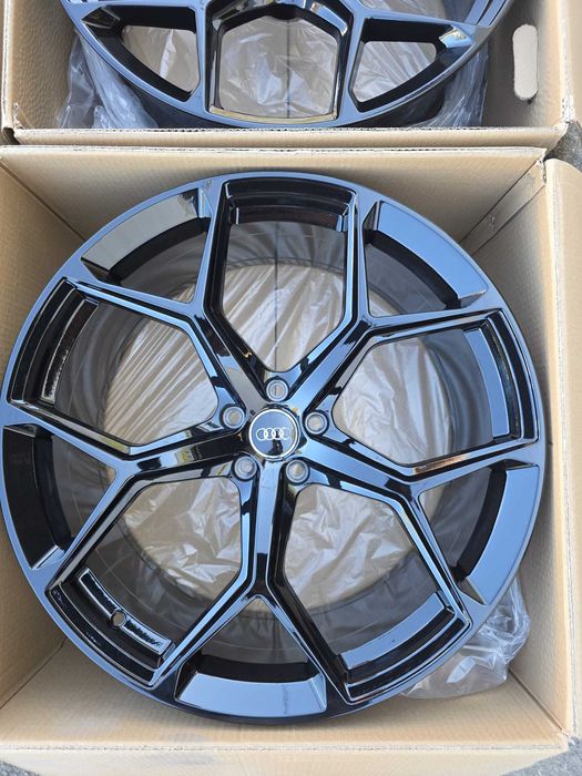 Jante noi Audi model Arona R22 5x112