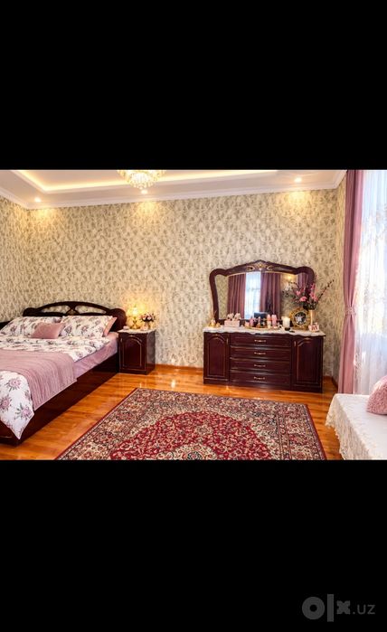 Спальный гарнитур