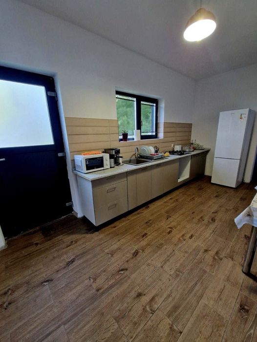 CABANA CU CIUBAR  ! disponibila pt inchiriat