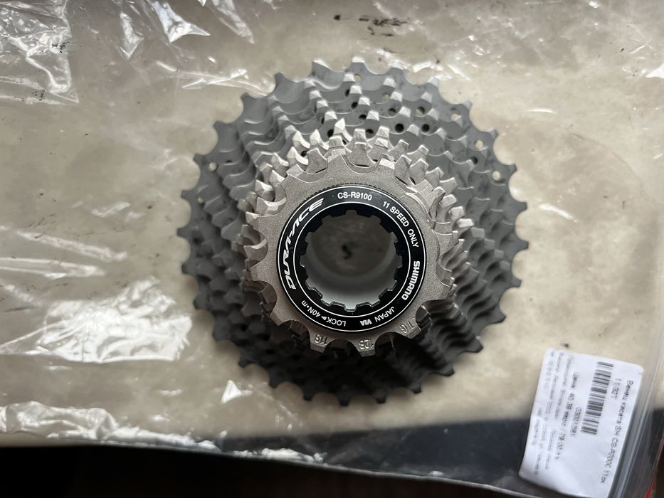 Касета Shimano Dura ace 11-28 зъба 11 скорости