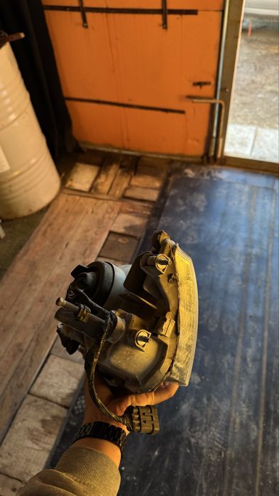 Продам фары на windom/es300