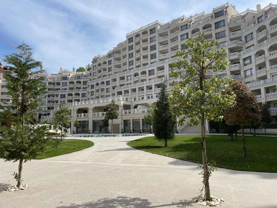 Дава се под наем Двустаен апартамент в Варна, Аспарухово - 65 кв.м за 600 € - Снимка #1