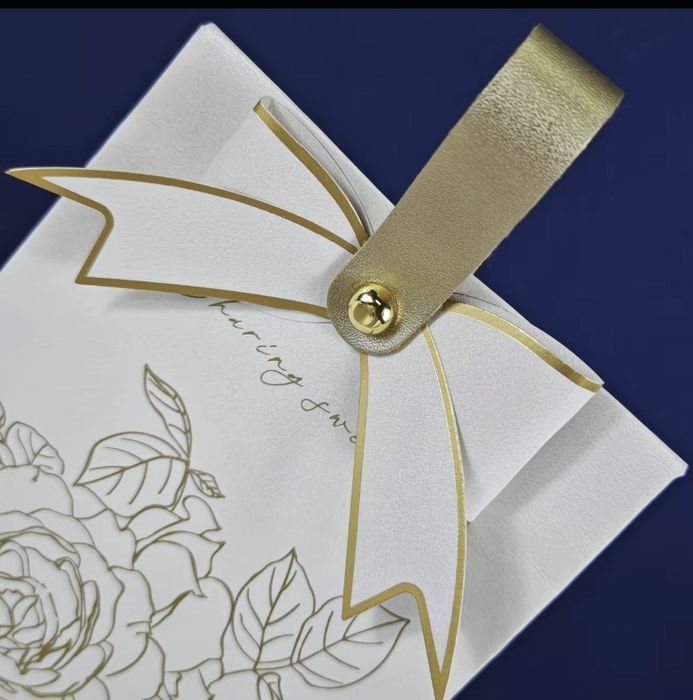 Бонбоньерка, тойбастар с бантом