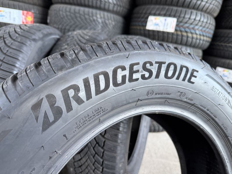 215/65/17 BRIDGESTONE 4бр