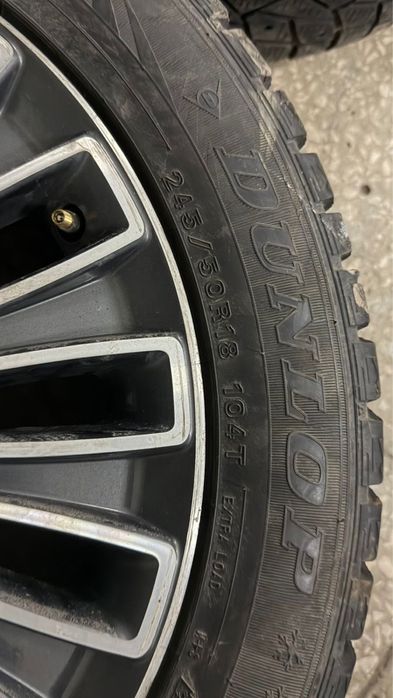 Продам диски с шинами. От KIA QUORIS