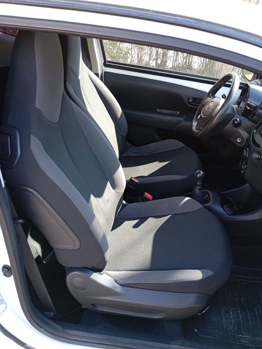 Toyota Aygo anul 2014