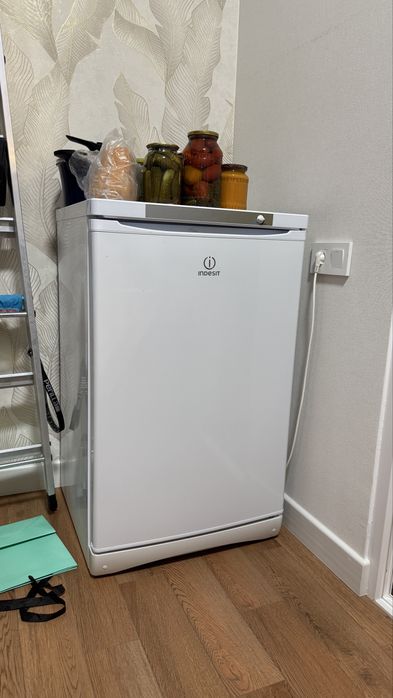 Морозильник с 4 отсеками