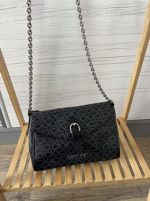 Чанта на CK в много добро състояние.