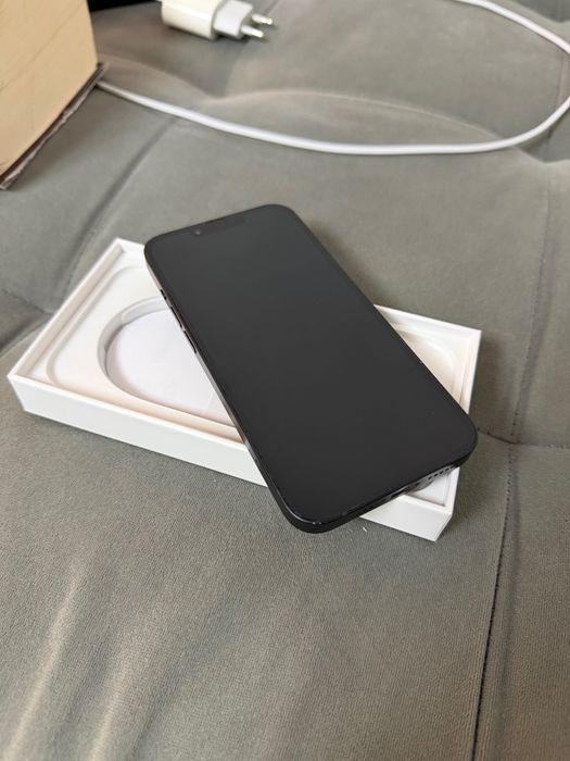 iPhone 14 Midnight blue 128gb