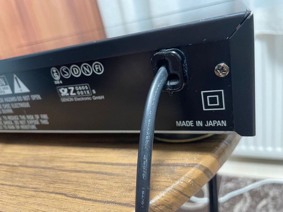 Denon TU-460 Stereo Tuner FM/AM