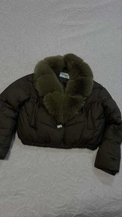 Продам куртку 2 размера в наличии