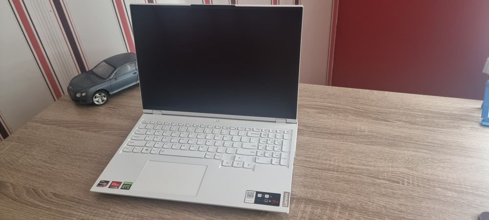 Геймърски Lenovo legion 5 pro 16"
