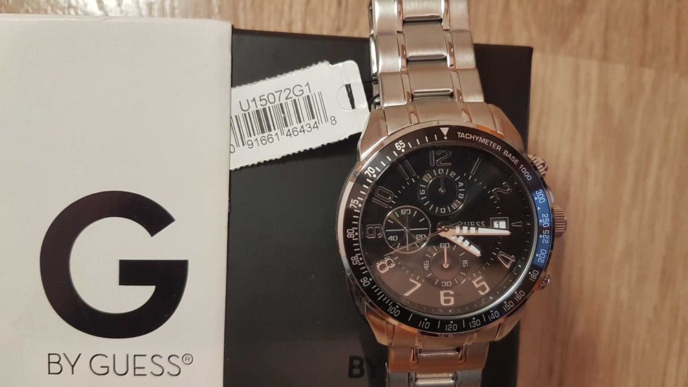 Нов мъжки часовник Guess Chronograph Quartz Stainless Steel U15072G1