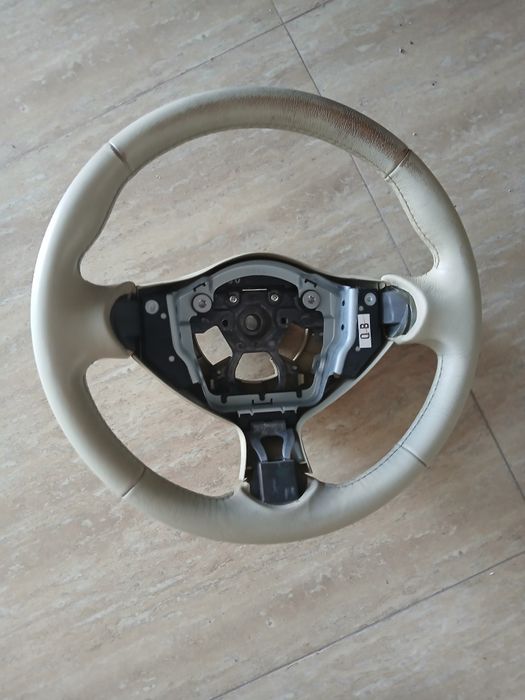 Волан Infiniti FX30