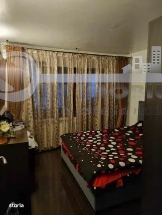 Apartament Podu Ros  3 camere decomandat
