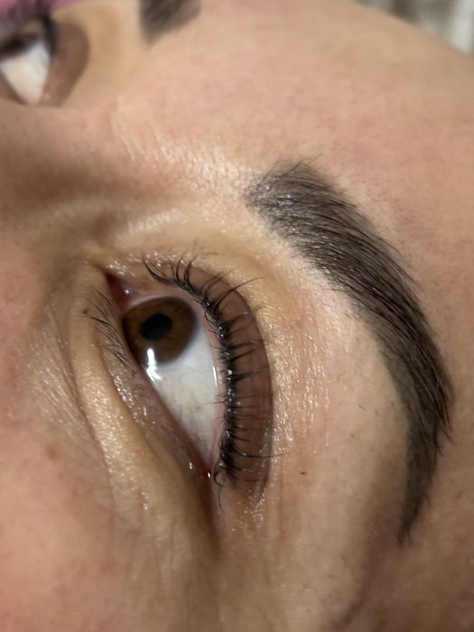 Оформление и ламинирование бровей, ресниц