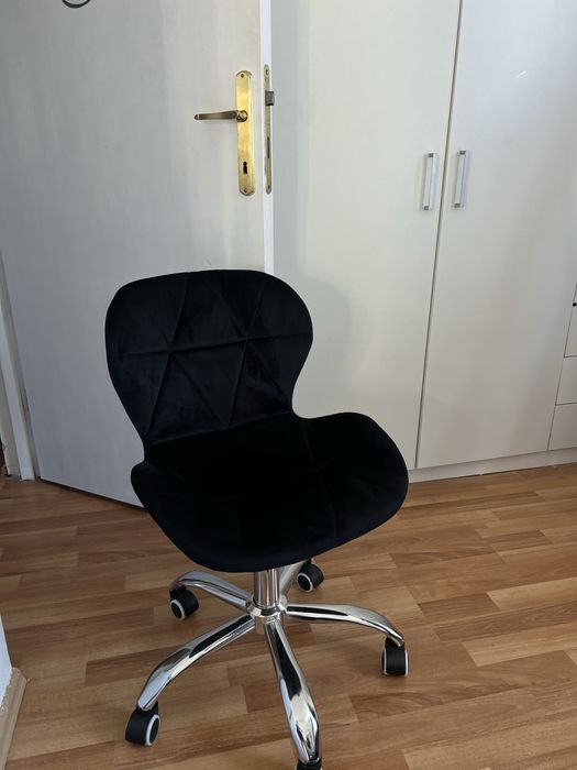 Scaun birou negru