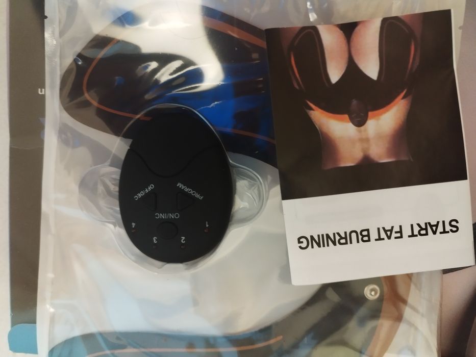 Продавам EMS тренажор