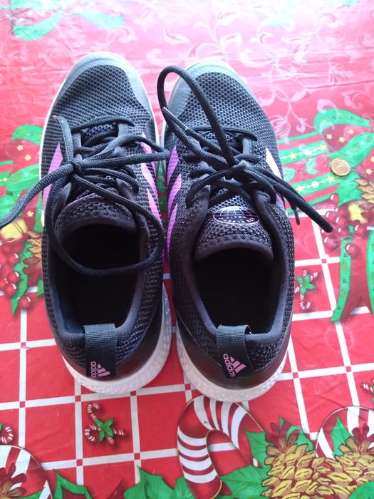 Маратонки Адидас