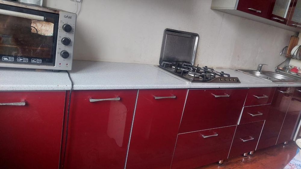 Продам кухонный гарнитур