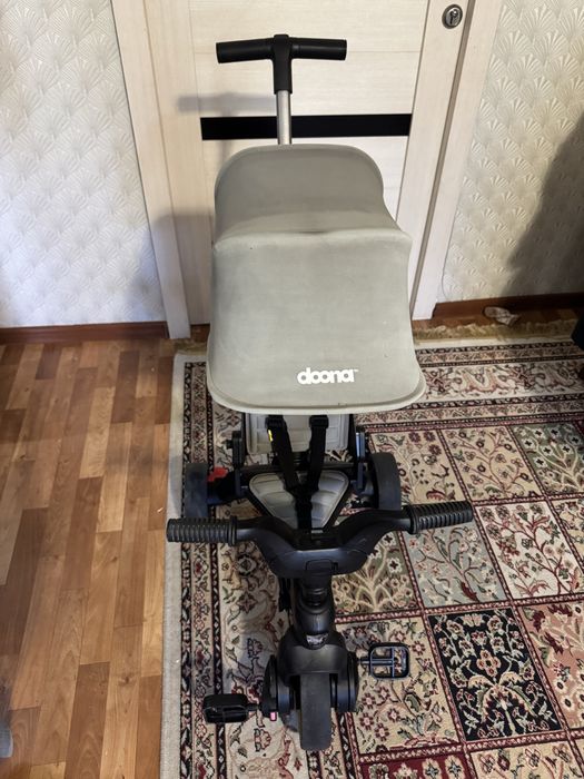 Срочно продам велосипед doona.