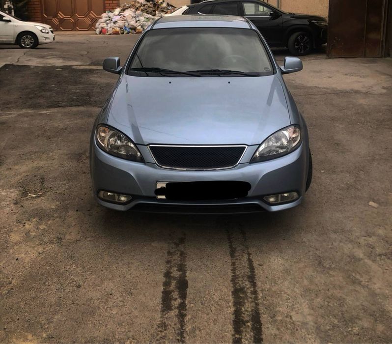 Gentra 2015-yil avtomat 1 evro sotiladi