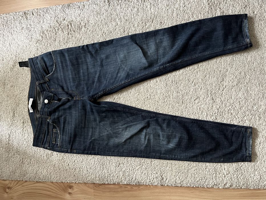 Vand Blugi Zara marimea 42