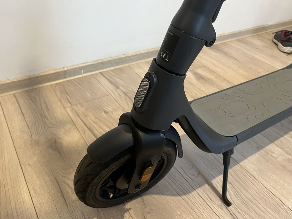 Trotineta electrica LEQISMART A11 vand sau schimb cu bicicleta