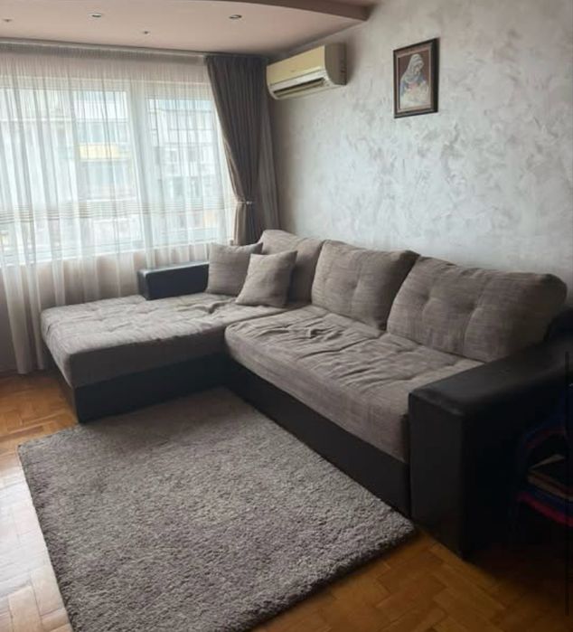 Разтвгателен диван