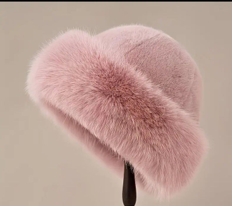 Căciulă dama din blana artificiala